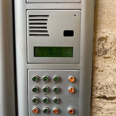 Medusa Duomo Guest House Napoli Ngoại thất bức ảnh