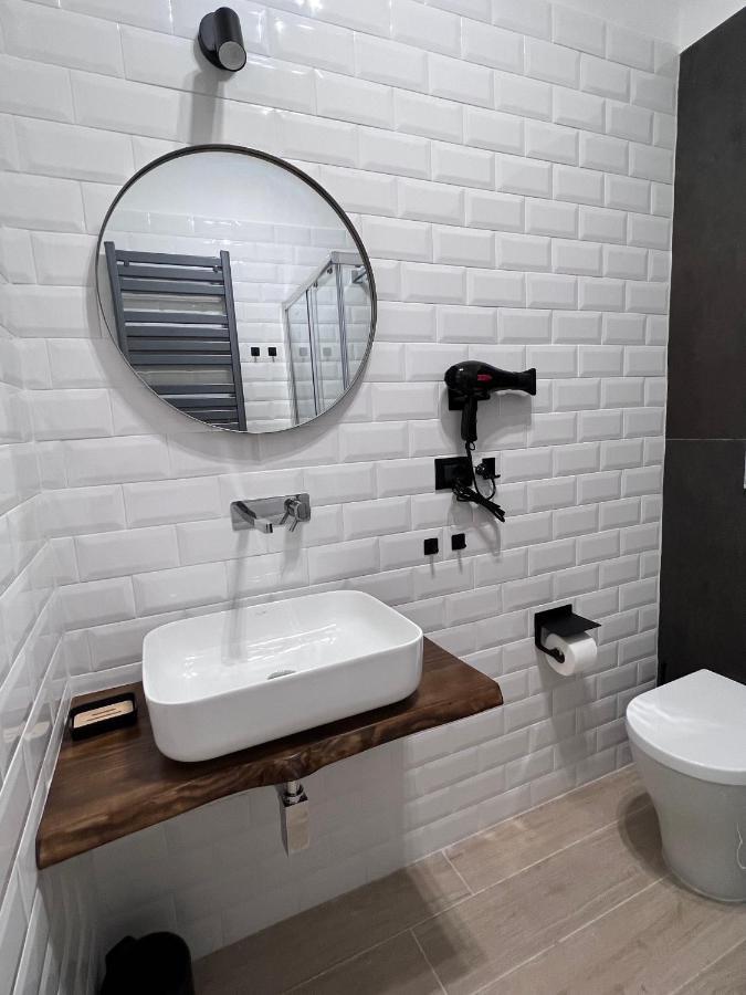 Medusa Duomo Guest House Napoli Ngoại thất bức ảnh