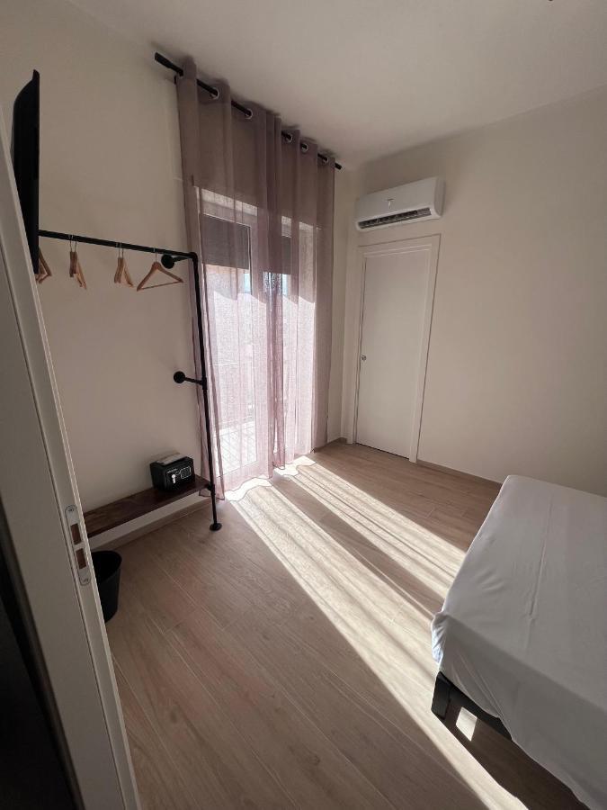 Medusa Duomo Guest House Napoli Ngoại thất bức ảnh