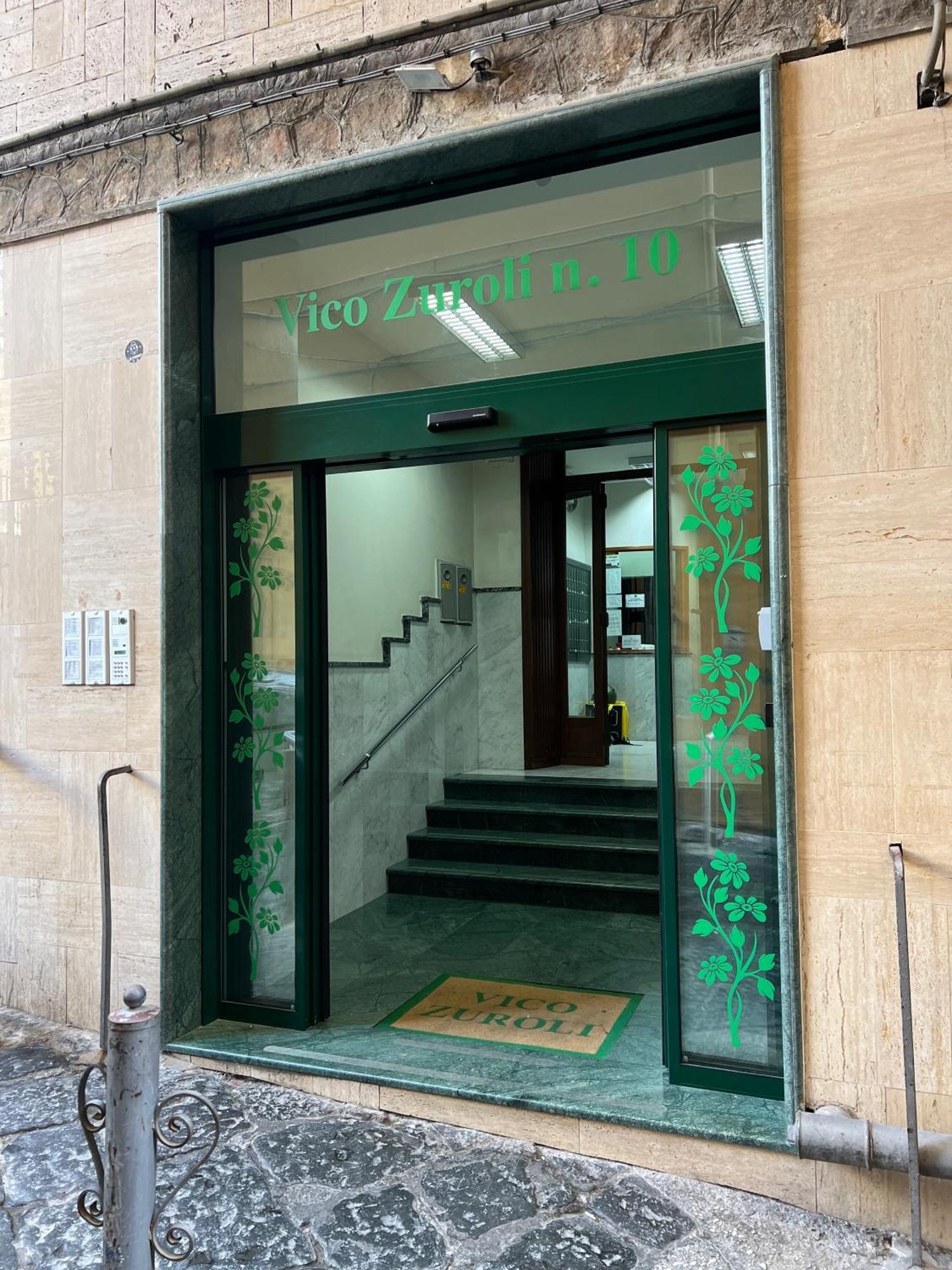 Medusa Duomo Guest House Napoli Ngoại thất bức ảnh